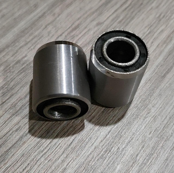 Амортизирующая втулка задняя R CB250F-CB300F-CBS300