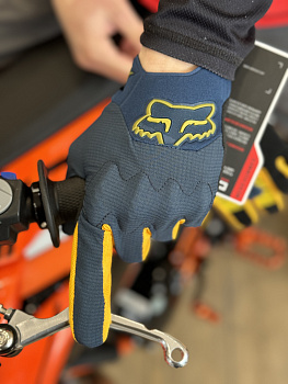 фокс 2 син оранж